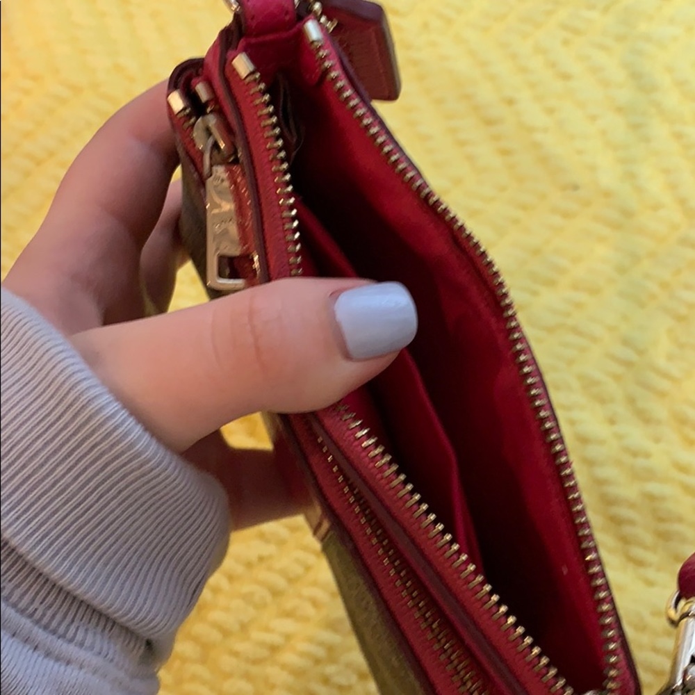 Coach Purse - Picture 4 of 5